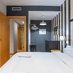 Modern&bright apartment in Eixample 4-2